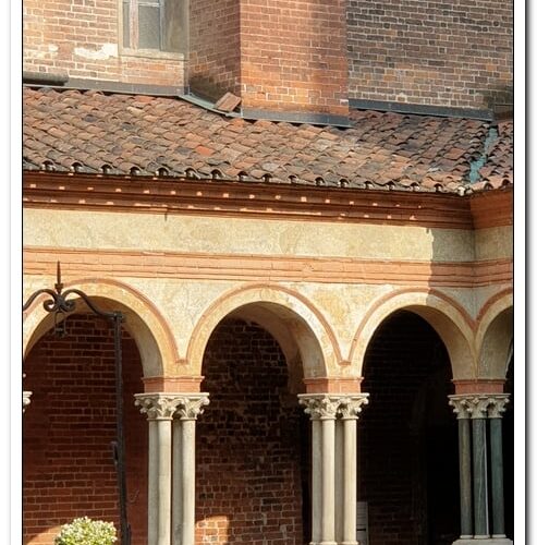 Abbazia di Sant’Andrea di Vercelli: vedere quello che non c’è